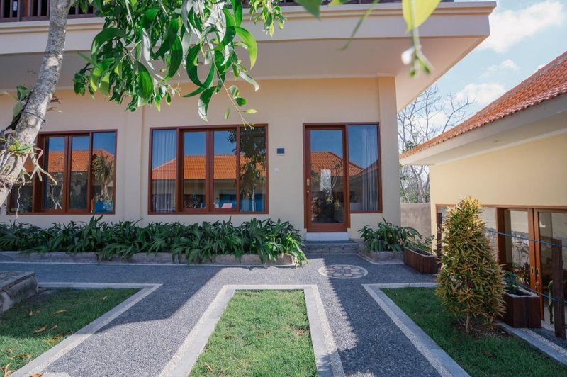 Pandawa Beach Homestay 1