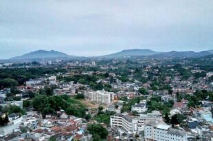 PaRes Apt 2BR Unit 1 by eRJe