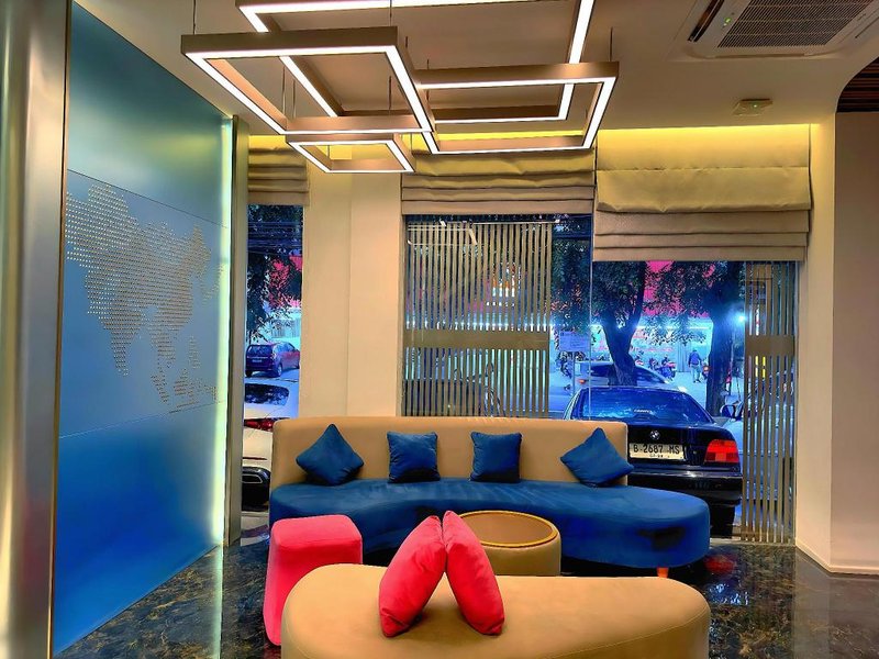 Qube Hotel by 98hospitality