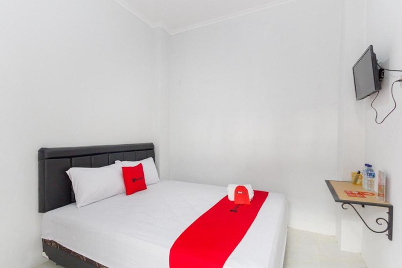 RedDoorz near Pascasarjana UGM 2