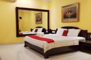 RedDoorz Plus near Dunia Fantasi Ancol