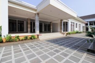 RedDoorz Premium near Stasiun Lenteng Agung