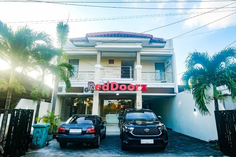 RedDoorz Syariah near Jogja City Mall 2