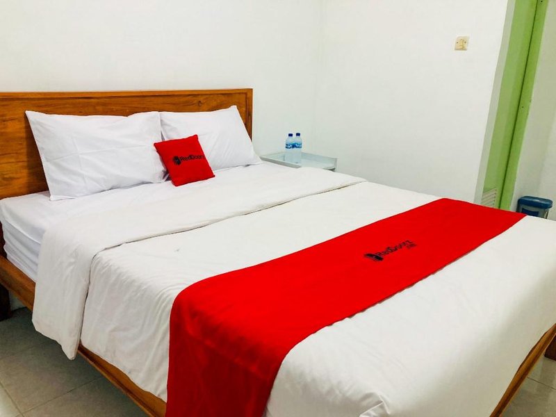 RedDoorz Syariah Near UMY Yogyakarta 2