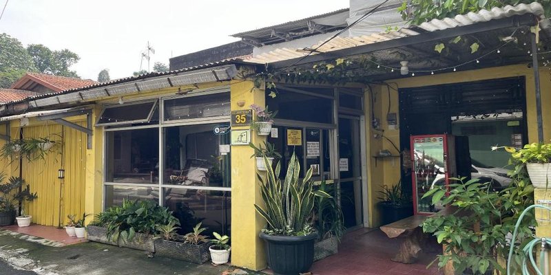RUMAH KUNING SYARIAH