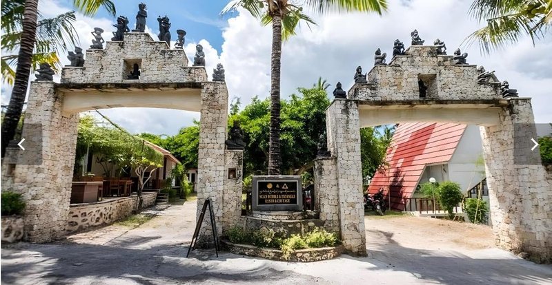 Suan Bubble & Triangle Diamond Beach