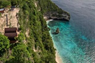 Suwehan Beach Cliff House