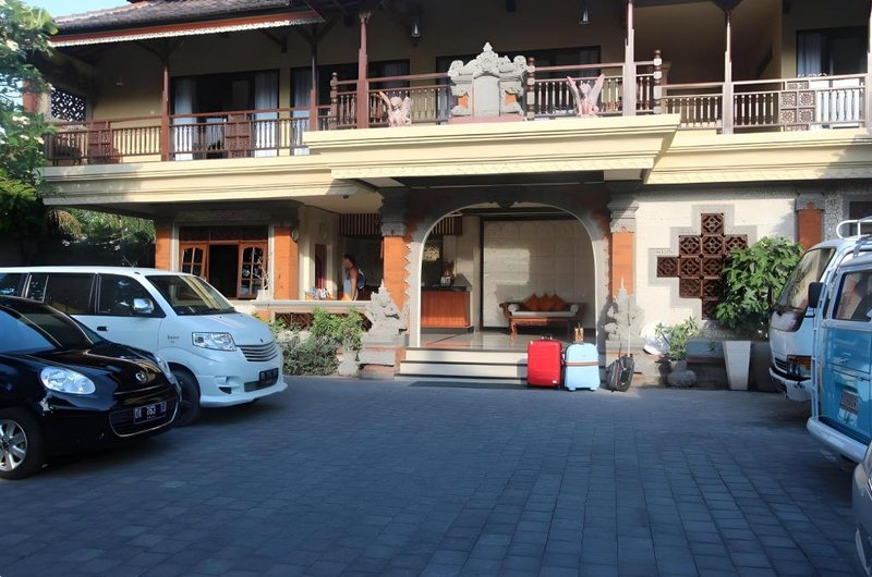 Taman Agung Hotel