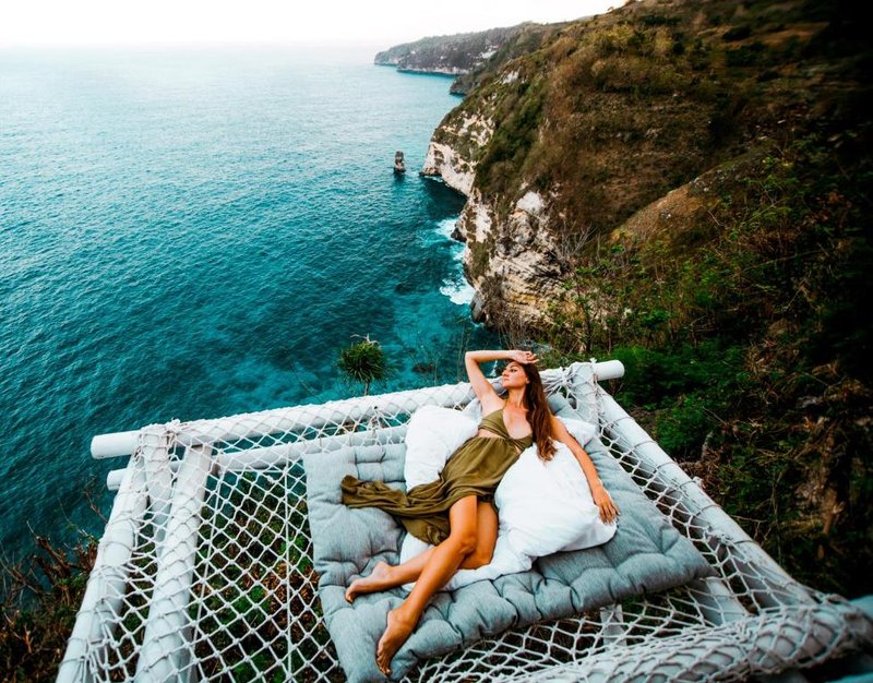Tropical Glamping Nusa Penida Diamond Beach – Cliff Side Edge
