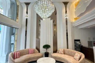 22Land Cloud Hotel & Spa