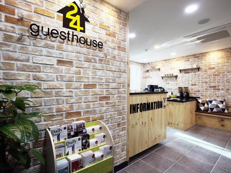 24 Guesthouse Myeongdong Avenue