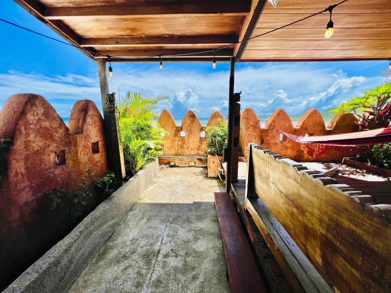 A Fei Surf Inn - NaNu