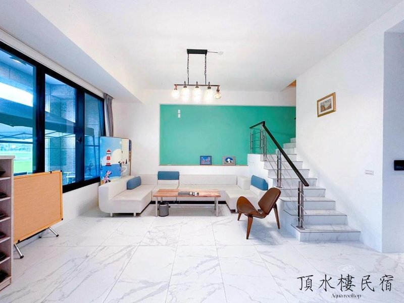 Aqua rooftop 頂水樓玩趣民宿