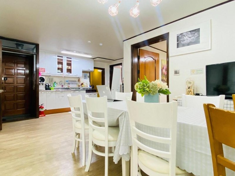 Aroha House
