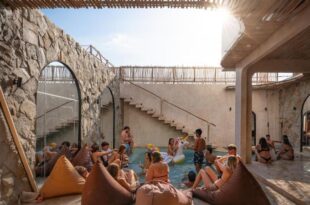 Atlas Gili Party Hostel