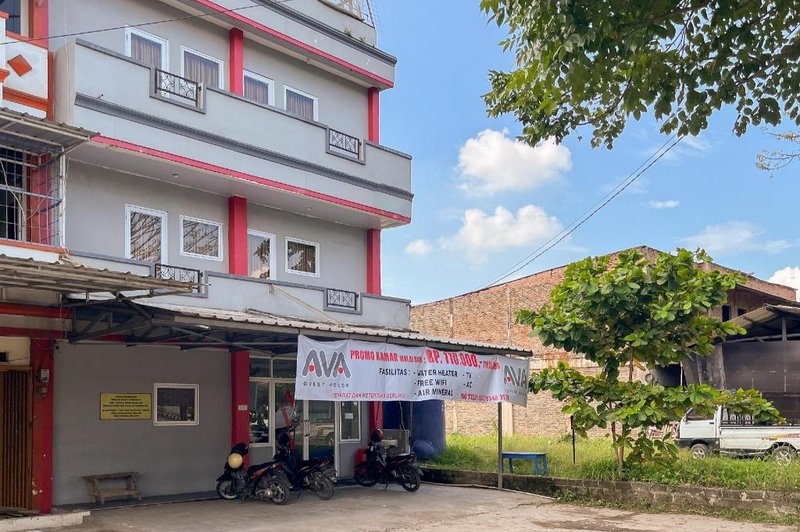 AVA Guesthouse Mitra RedDoorz Lampung