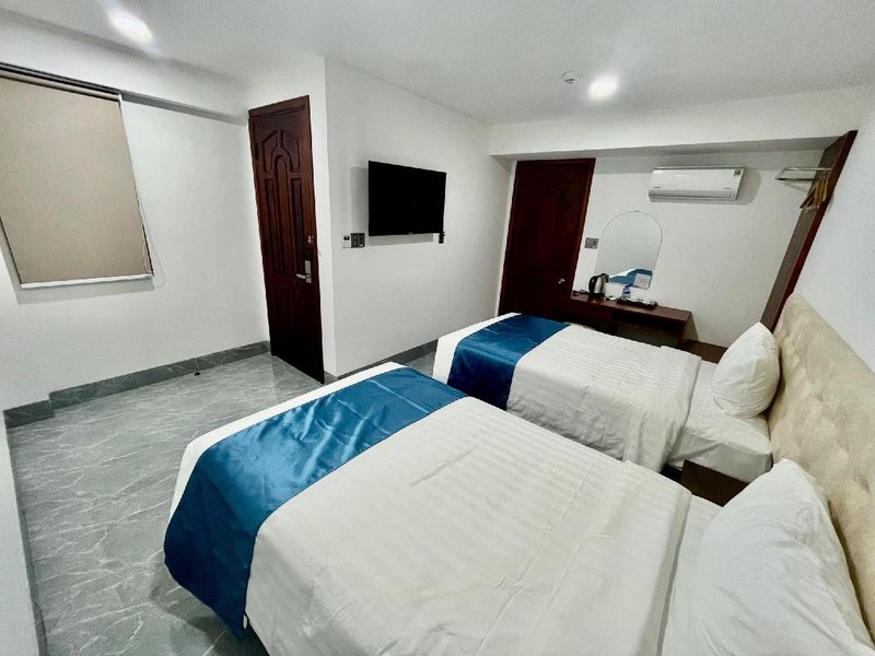 BAN ME CENTRAL HOTEL 2