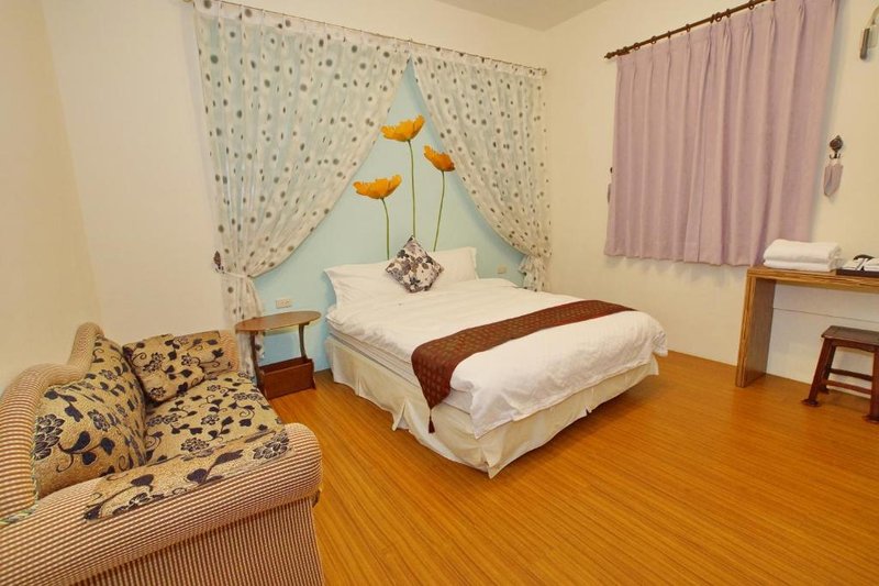 Bang Qiaonuo – Peng’s family