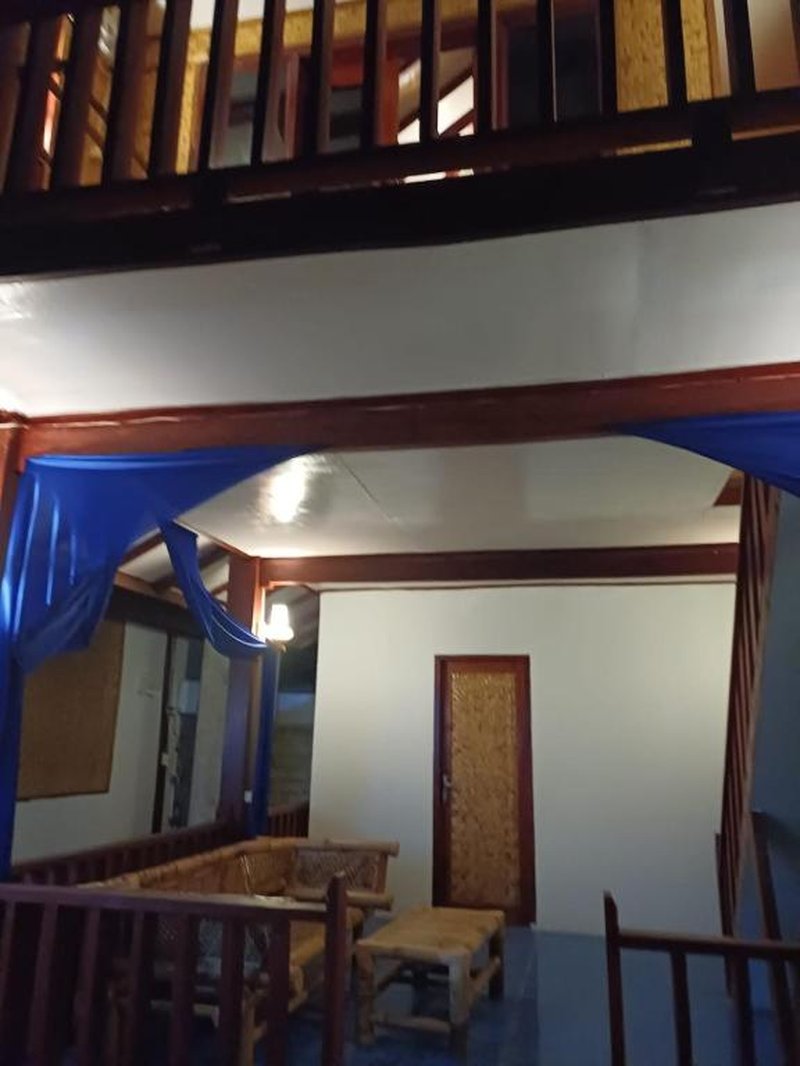 Black Sweet Bungalow