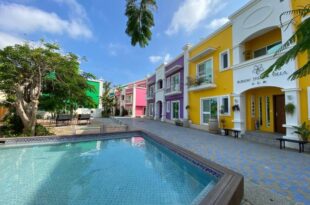Burano Yellow Villa