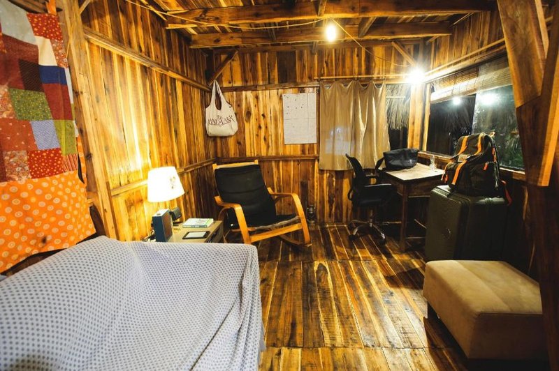 Cactos Bar & Homestay