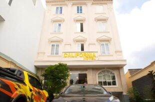 CALIFORNIA HOTEL, Q12