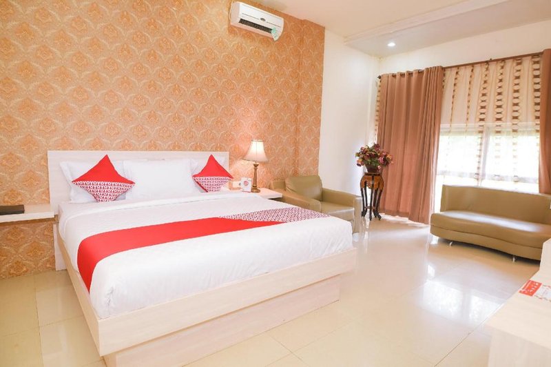 Capital O 854 Ub Caisar Hotel