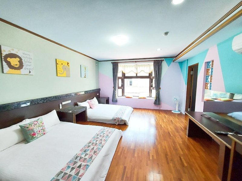 Castle B & B