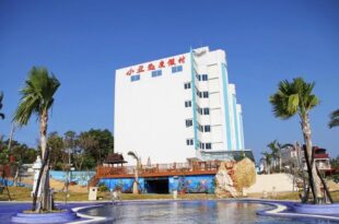 Clown Fish Resort