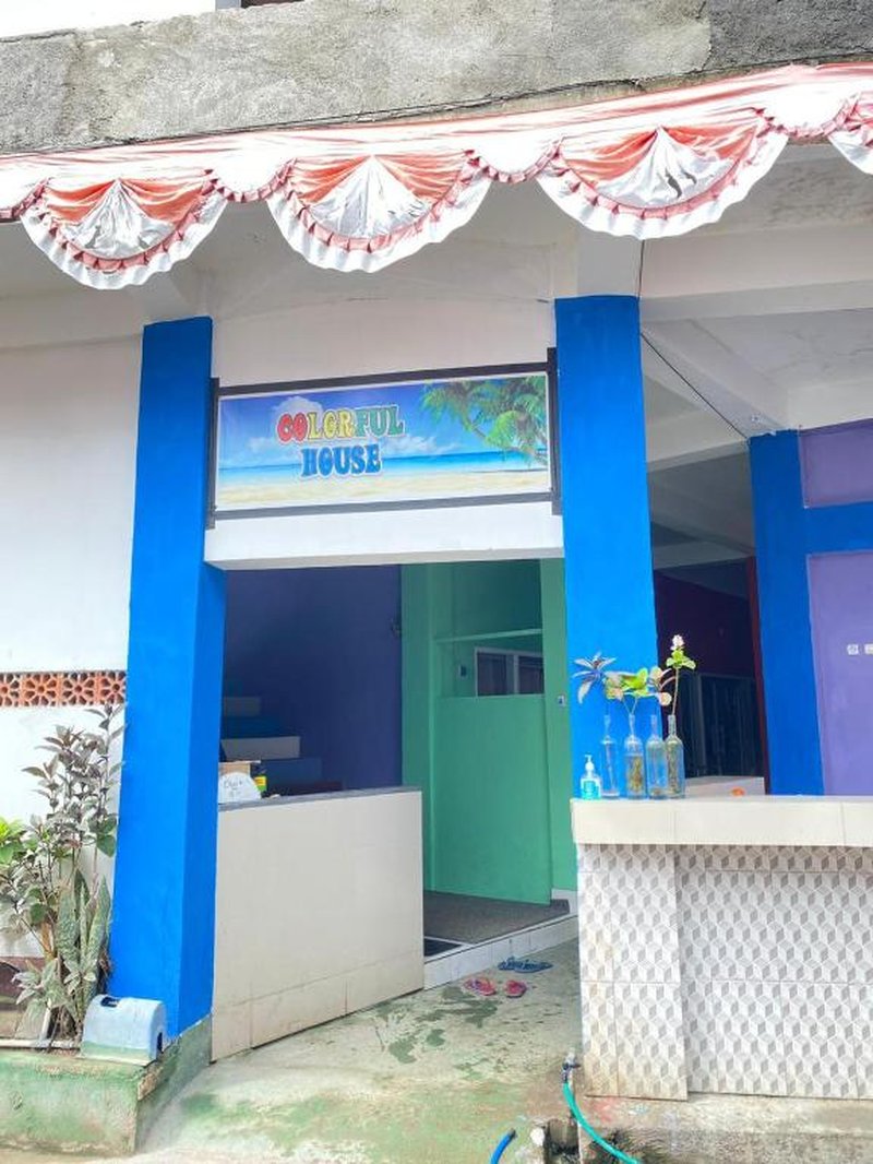 COLORFUL HOUSE
