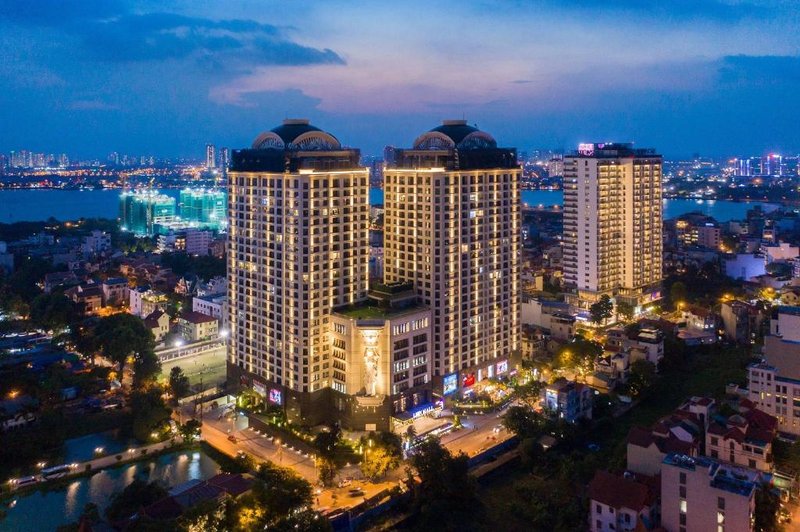 D. ' Le Roi Soleil Westlake Hanoi