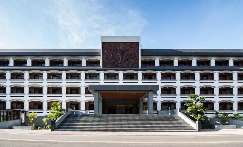 Dong Tair SPA Hotel