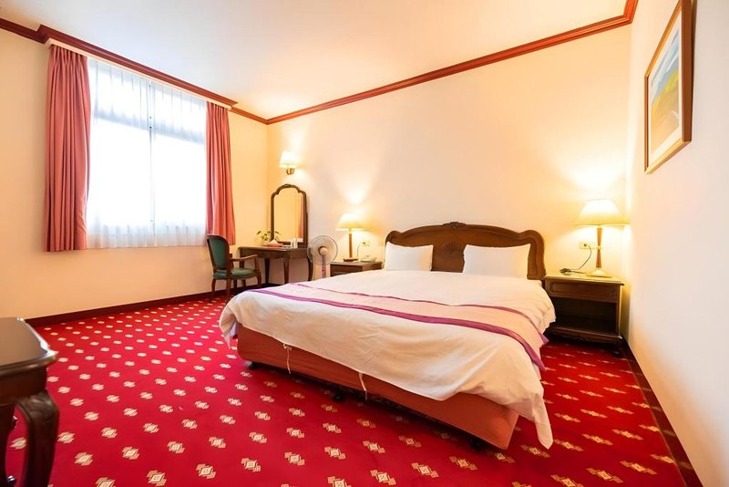 East Commercial Affairs Hotel