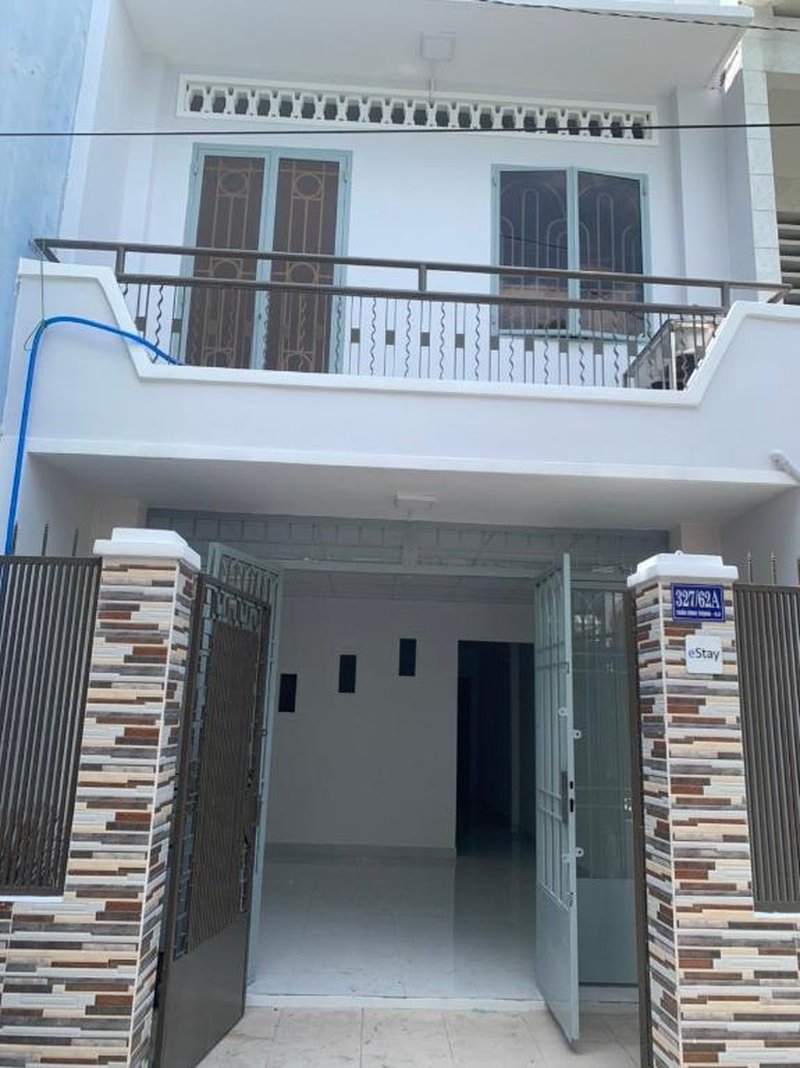 eStay Hostel – Tran Binh Trong