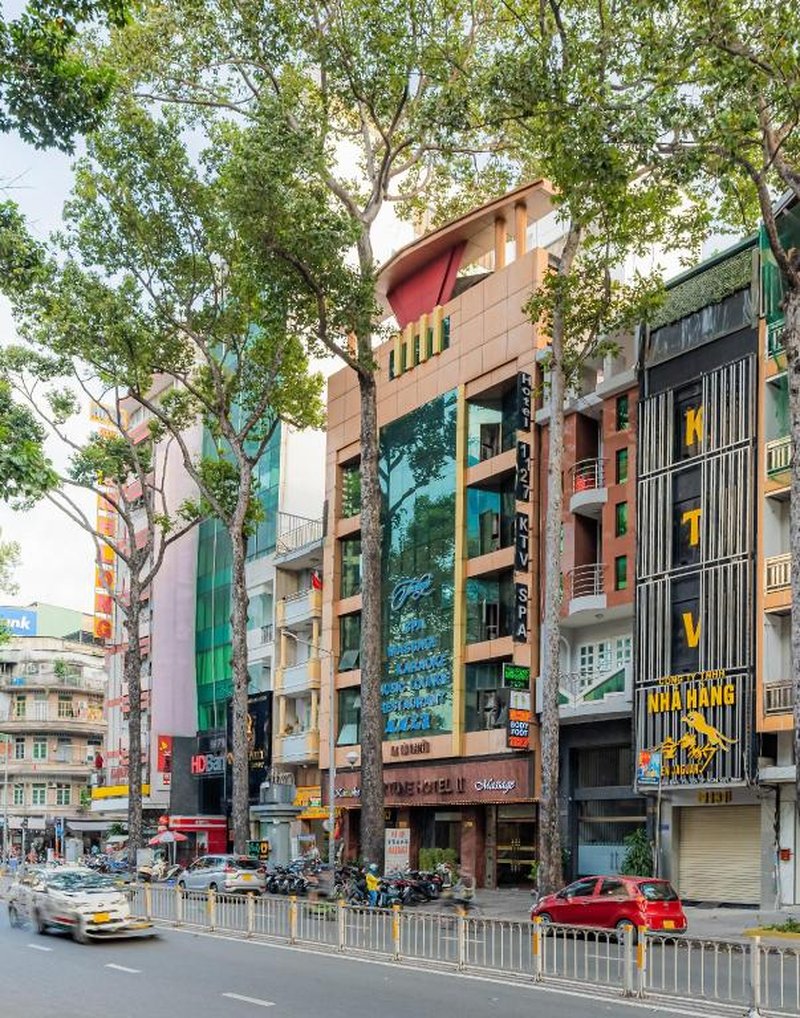 Fortune 1127 – Central Hotel