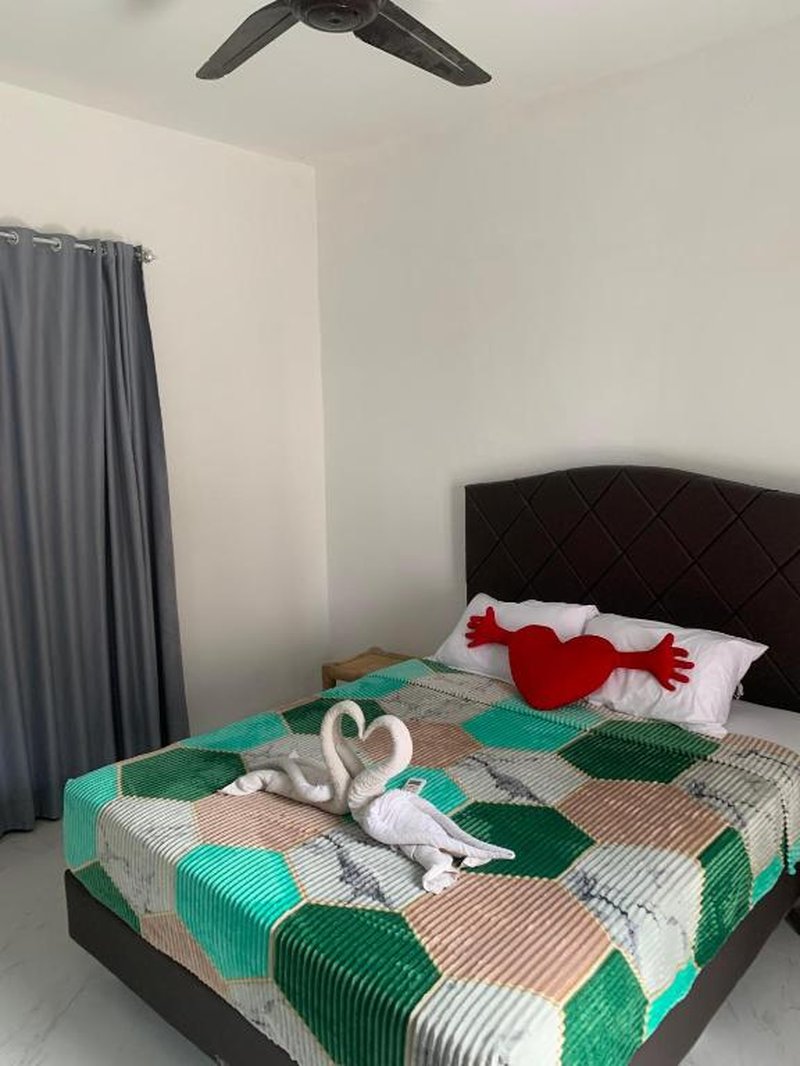 Gili Davidoff Skyline