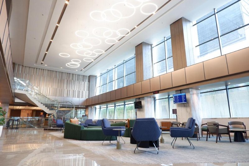 Grand Anara Airport Hotel