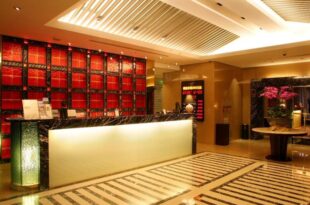 Grand Forward Hotel