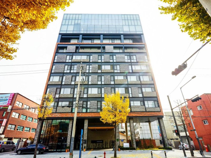 Handpicked Hotel and Collections