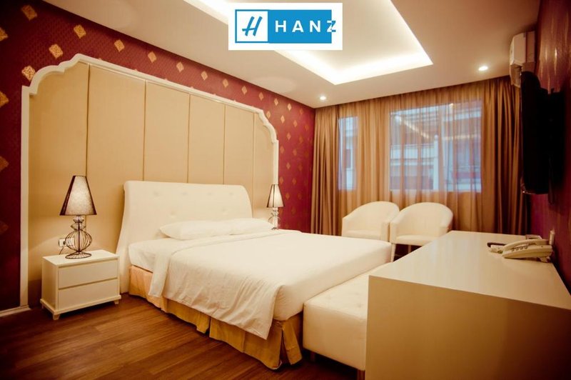 HANZ 449 MyMy 2 Hotel