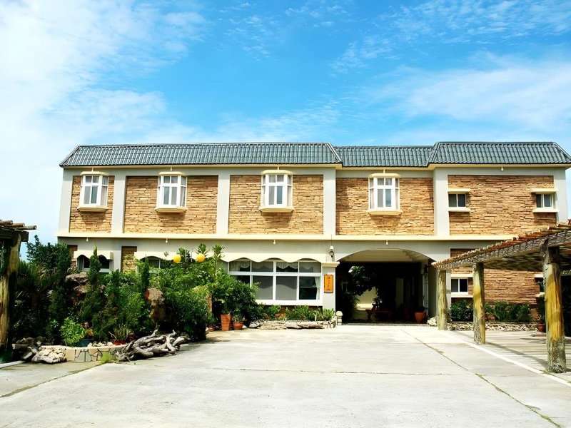 Happiness Guest House
