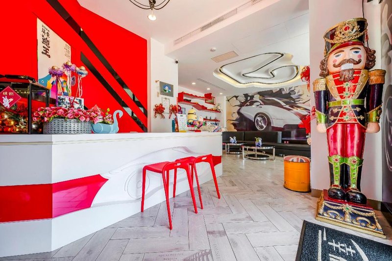 Happiness Romantic B&B