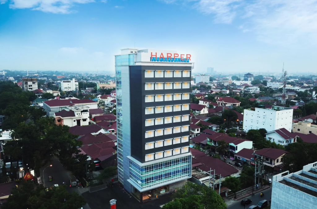 Harper Wahid Hasyim Medan by ASTON