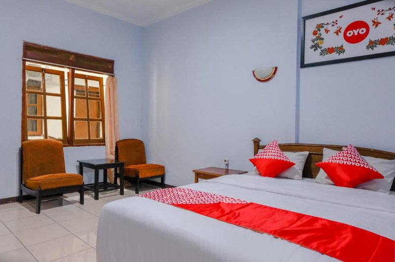 Hotel O Arjosari Near Plaza Araya Formerly Hotel Nugraha