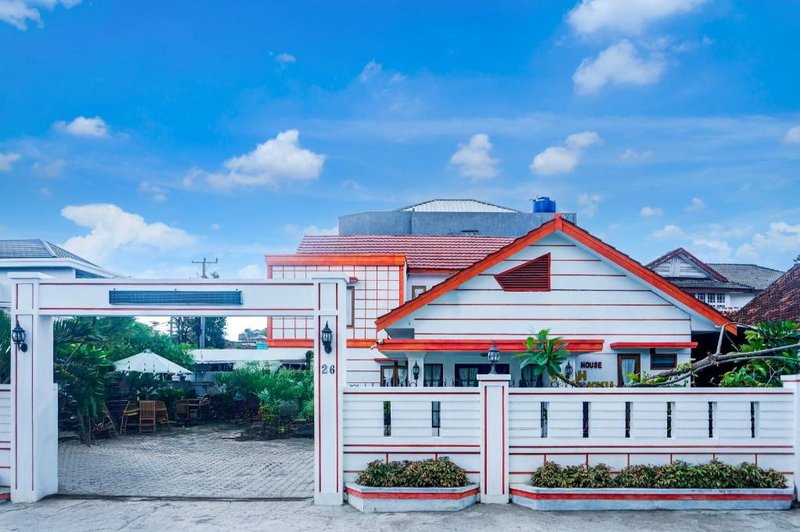 Hotel O Bandar Lampung Near Gor Saburai