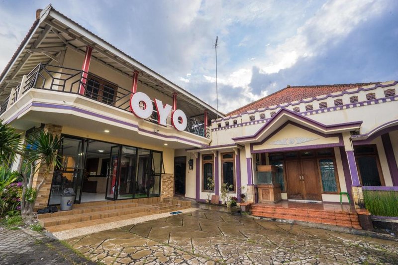Hotel O Central Batu Near Jatim Park 3 Formerly Bunga Matahari Hotel