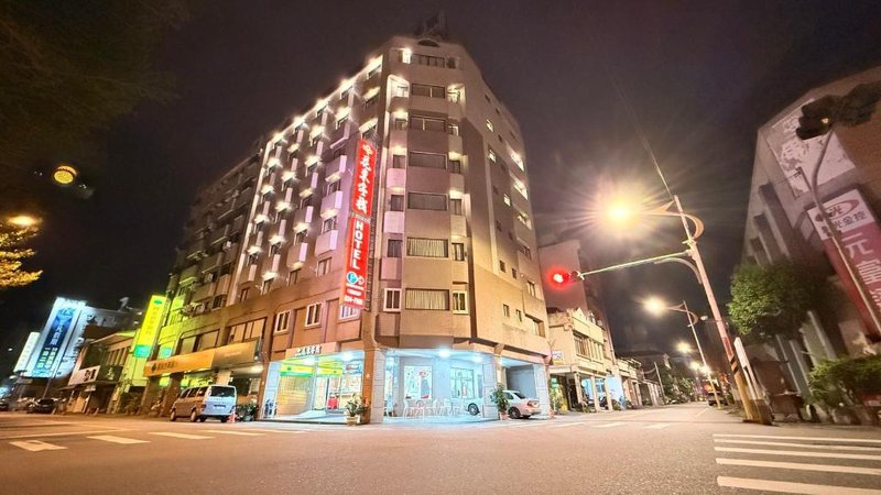 Hua Tong Hotel