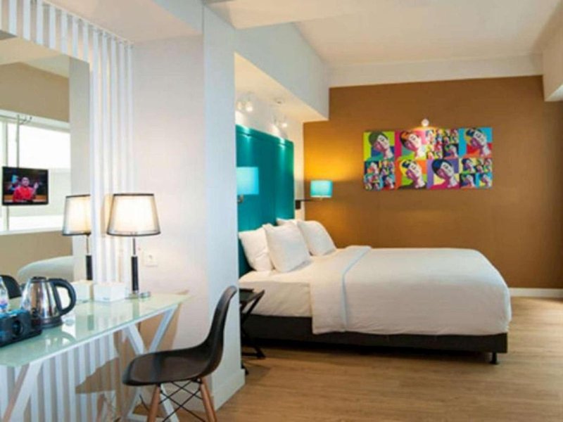 Idoop Hotel by Prasanthi