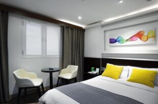 Insadong Crown Hotel