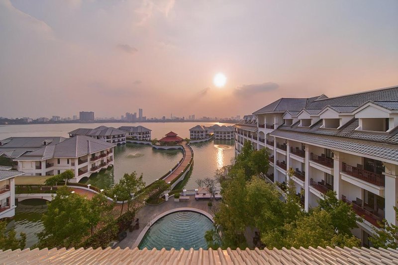 InterContinental Hanoi Westlake By IHG